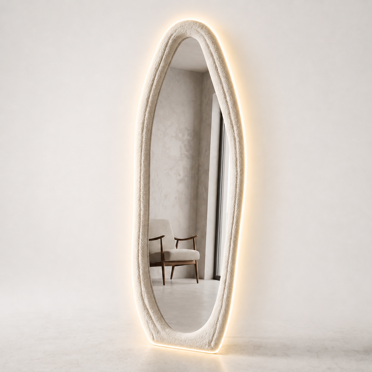 LED Arcelle Oval Boucle Mirror