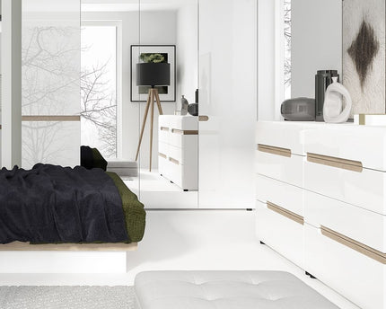 Chelsea Bedroom 4 Door Wardrobe with Mirrors in White with a Truffle Oak Trim
