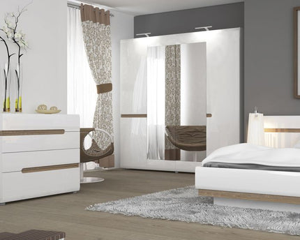 Chelsea Bedroom 4 Drawer Chest in White with a Truffle Oak Trim