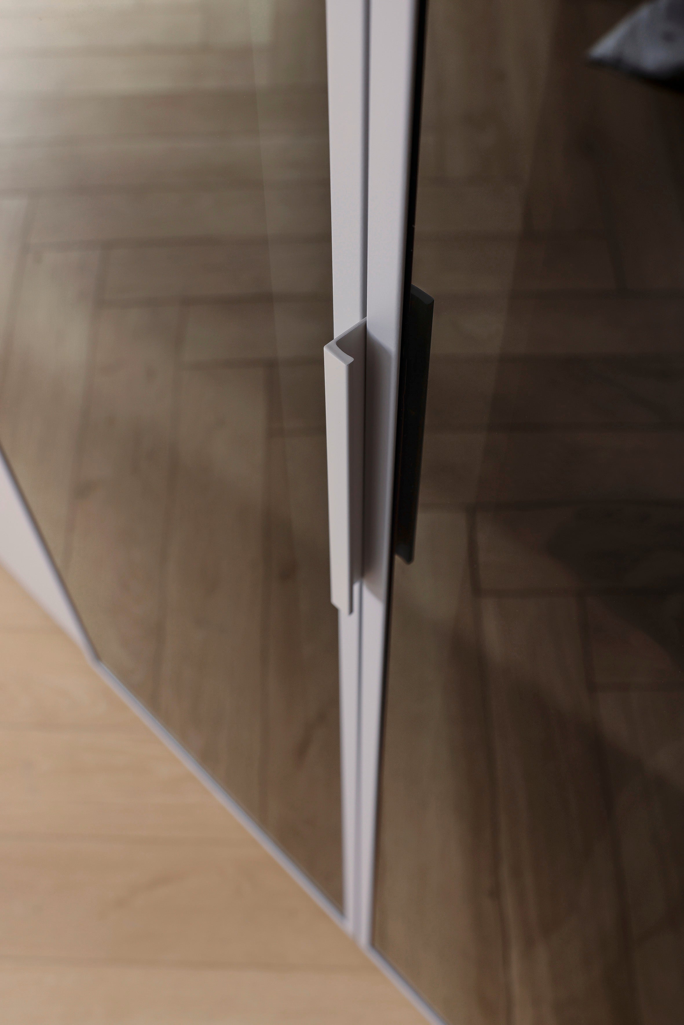 Rauch Skat Shine 6 Door hinged Wardrobe