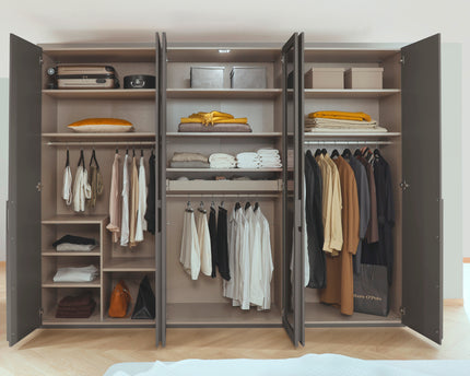 Rauch Skat Shine 6 Door hinged Wardrobe