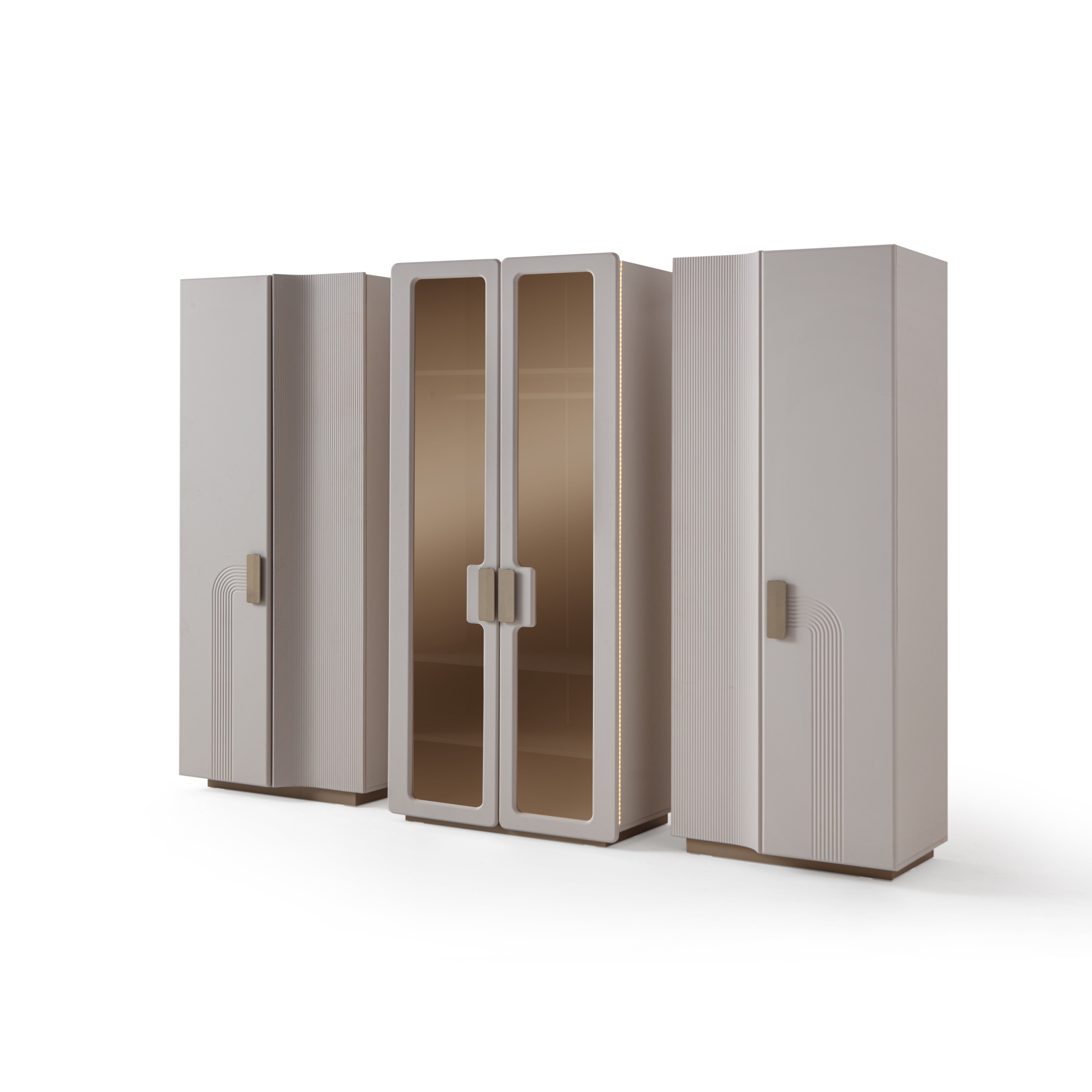 Diva Wardrobe