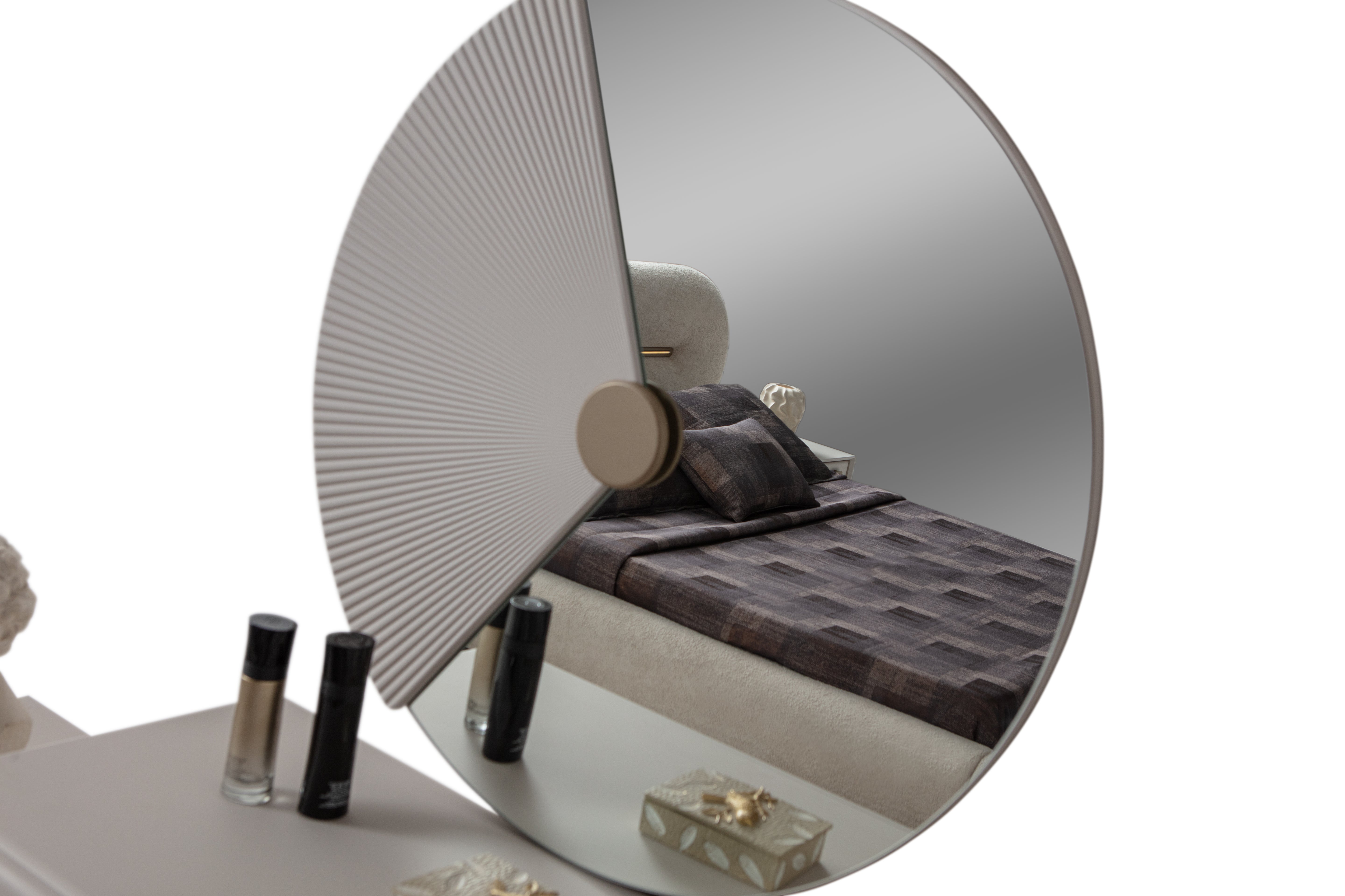 Diva Chest of Drawers