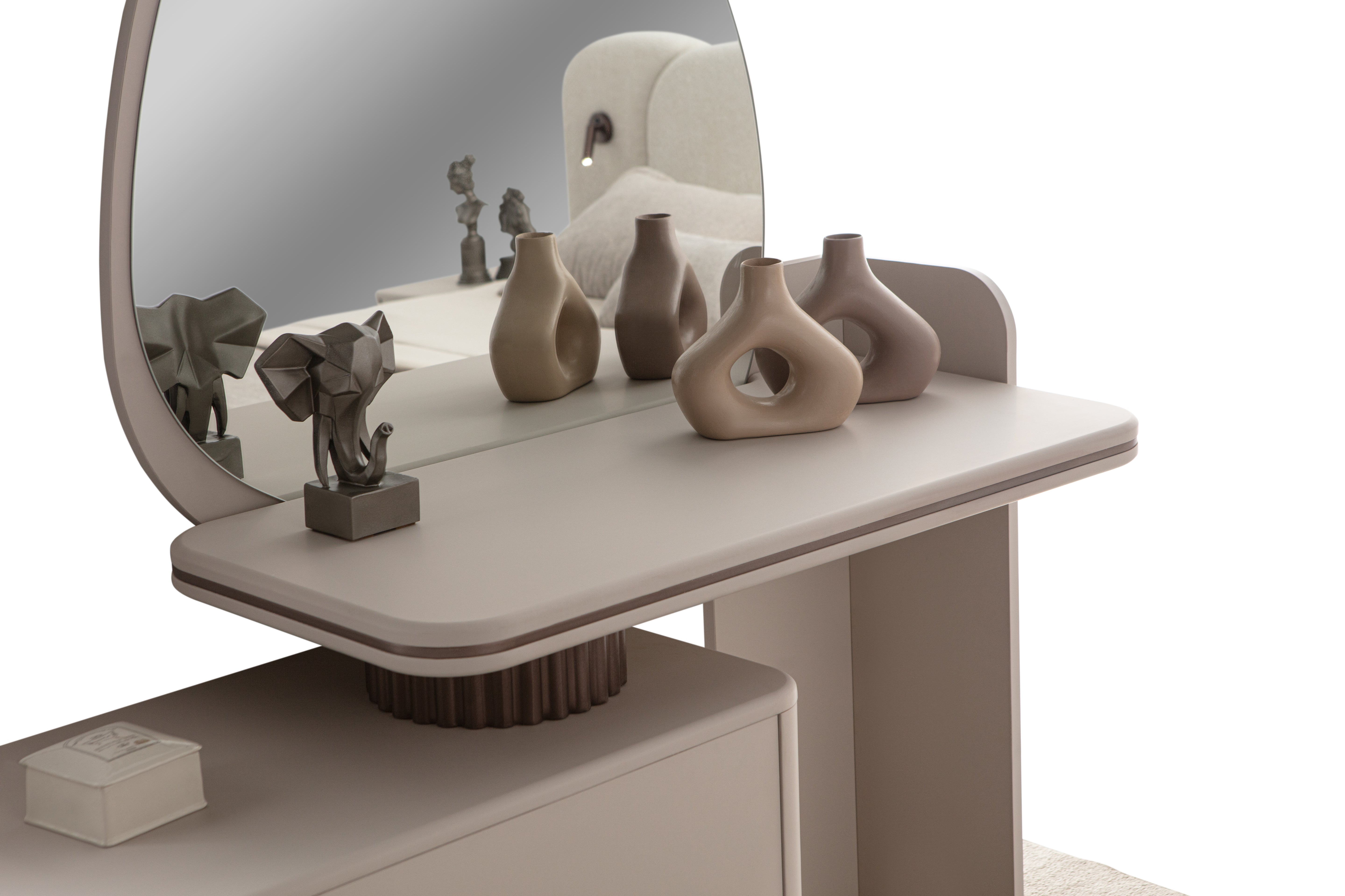 Efes Chest of Drawers