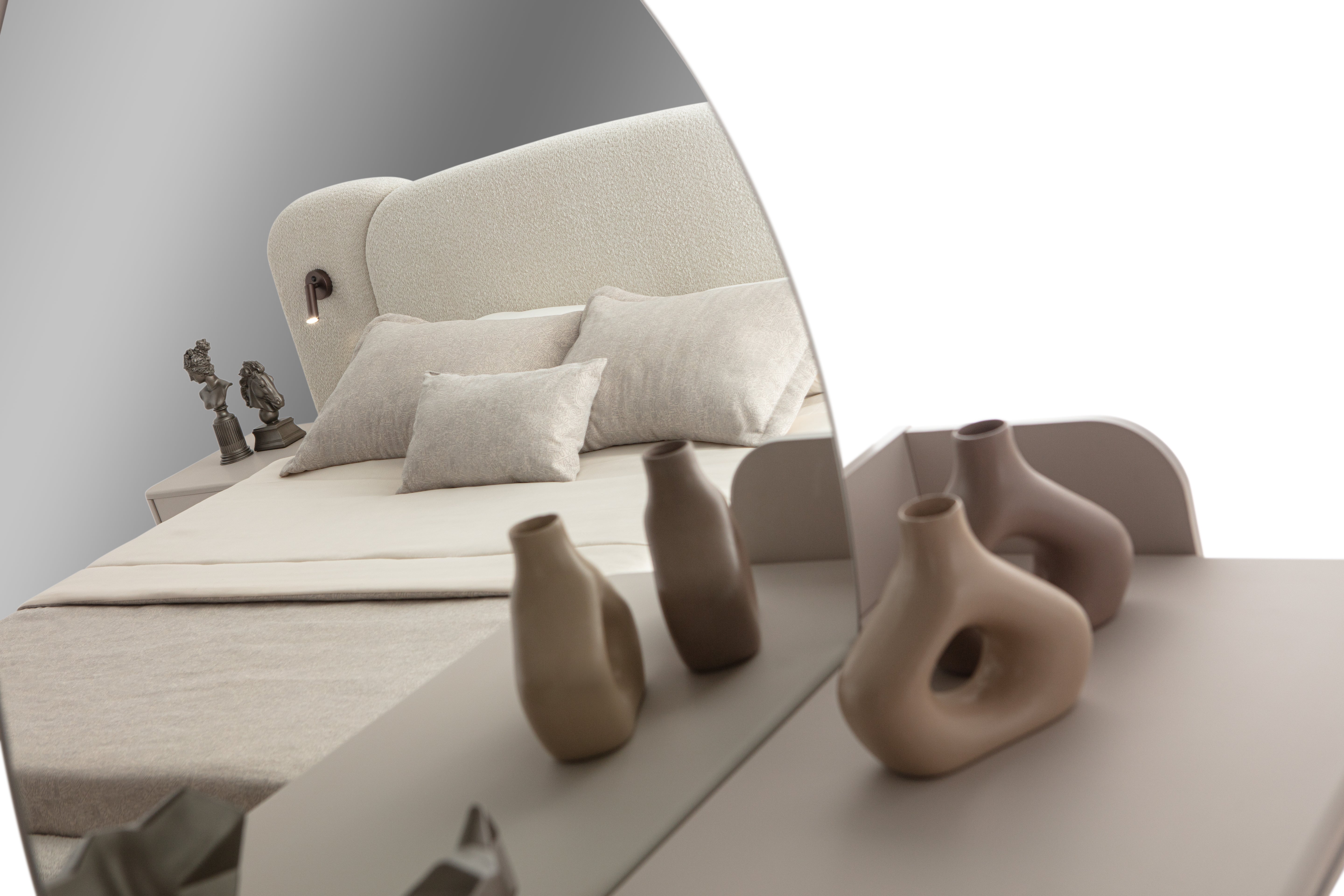 Efes Chest of Drawers