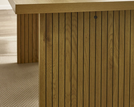 Arundel Rectangular Dining Table