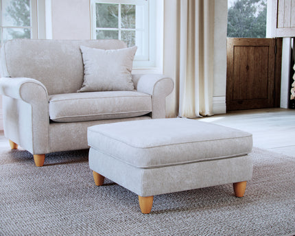 Model 33 1-Seater Sofa – Comfortable Single Chair with 8 Color Variations