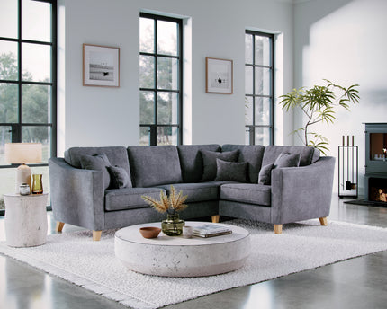 Model 35 - 3 Seater Sofa - Comfortable & Modern Seating for Your Living Room