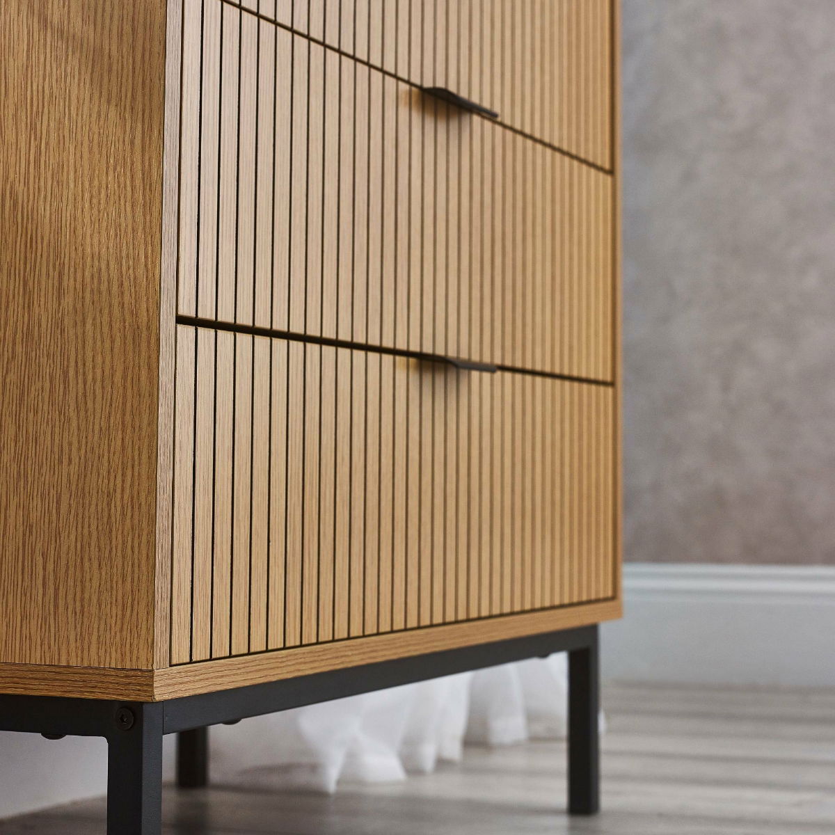 Sia 3 Drawer Chest