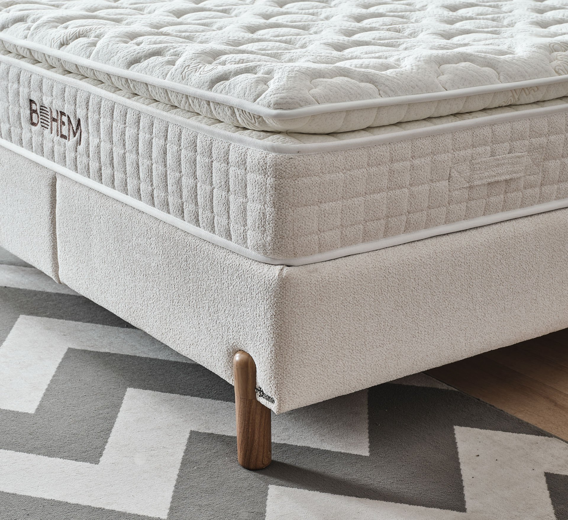 Bohem Bed
